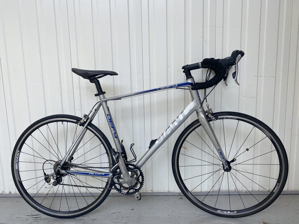 giant defy alu
